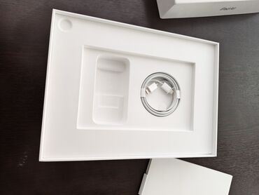 Apple iPad: İşlənmiş Apple iPad Air 4, 11", 64 GB, Ünvandan götürmə — 10