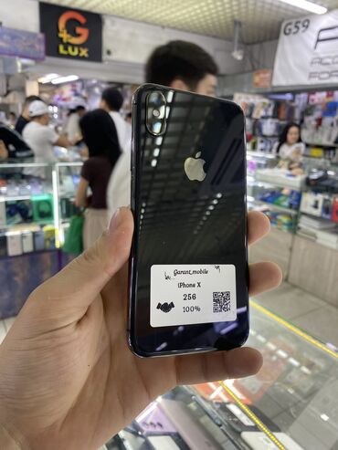 Apple iPhone: IPhone X, Б/у, 256 ГБ, Черный, Зарядное устройство, Защитное стекло, Чехол, 100 %