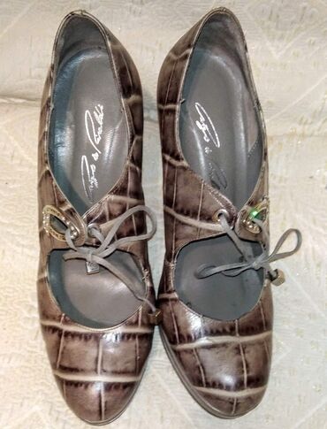 Gležnjače: Gležnjače, 38 — 8