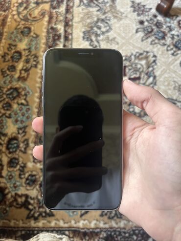 Apple iPhone: IPhone X, 64 GB, Ağ, Face ID