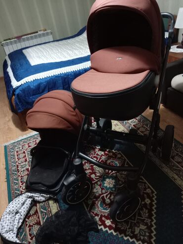 Digər mebel: IrKolyaska Anex 2 lyulkali.Cantasi ve qish cexolu var Qiymet 350 man