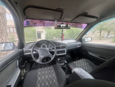 ош матиз 2: Daewoo Nexia: 2010 г., 1.5 л, Механика, Бензин, Седан