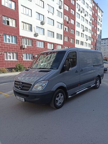 Коммерческий транспорт: Легкий грузовик, Mercedes-Benz, Стандарт, 3 т, Б/у at lalafo.kg Коммерческий транспорт: Легкий грузовик, Mercedes-Benz, Стандарт, 3 т, Б/у