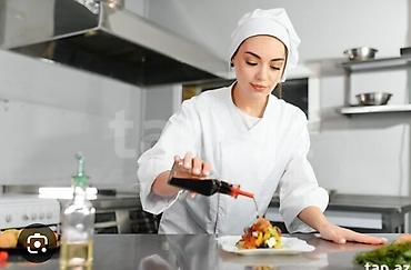 bakida ne is qurmaq olar: YENI faliyyətə başlamış Restorana (Pub) xanım işci və aşbaz — 2