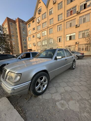мерс 124 балыкчы: Mercedes-Benz W124: 1993 г., 2.2 л, Автоматические, Газ, Седан