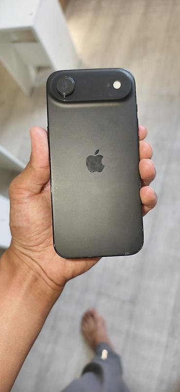 списанная техника эпл: IPhone Air, Б/у, 256 ГБ, Черный, Чехол, 93 % — 1