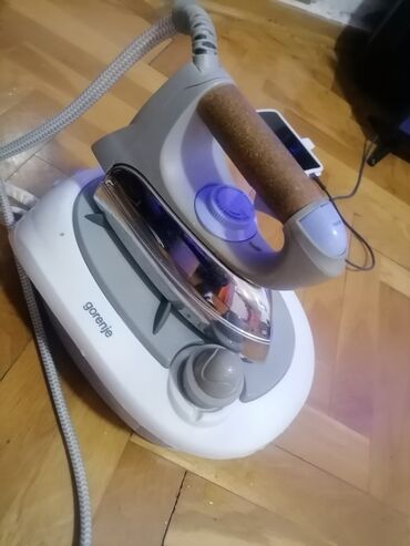 gorenje ves masine stari modeli: Pegla na paru GORENJE sa postoljem 2400 w. Ispravna
 Mirjevo