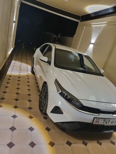 рассрочку автомобил: Kia K3: 2021 г., 1.6 л, Вариатор, Бензин, Седан