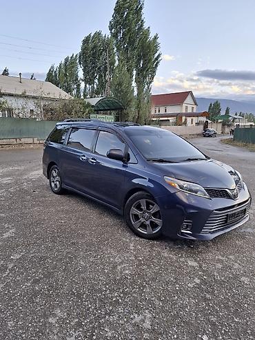 Toyota: Toyota Sienna: 2018 г., 3.5 л, Автомат, Газ, Вэн/Минивэн — 2