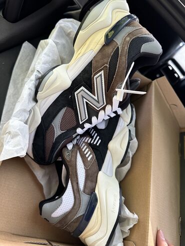 muška obuca: New Balance 9060 muske patike Novo Broj 43, kalup je manji Moze licno