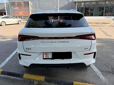 BYD: BYD E2: 2023 г., Электромобиль, Хэтчбэк — 5