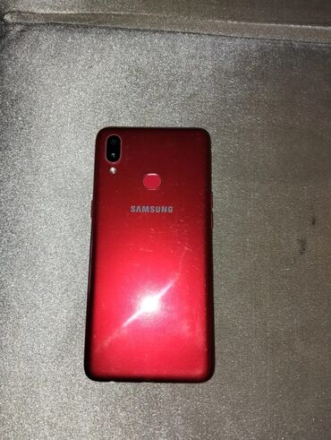 ucuz telefonlar samsung islenmis: Samsung Galaxy A10, 32 GB, rəng - Qırmızı