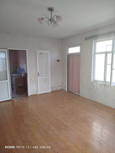Продажа домов: 2 комнаты, 50 м², Нет кредита, Средний ремонт