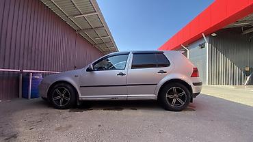 гольы 2: Volkswagen Golf GTI: 1999 г., 1.4 л, Механика, Бензин, Хэтчбэк — 1