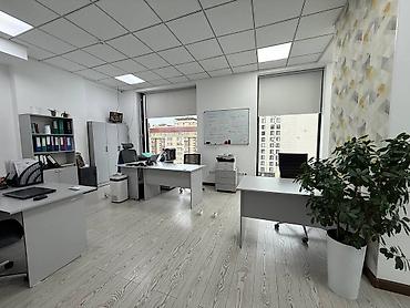 Коммерциялык мүлк: Кеңселерди сатуу 63 м², Ремонту бар, Бизнес борбор, 8 кабат — 6