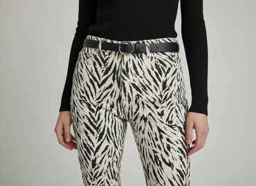 legginsy woskowane: Jeansy damskie, rozmiar S