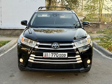 продаются эвокуатор: Toyota Highlander: 2019 г., 3.5 л, Автомат, Гибрид, Кроссовер — 2