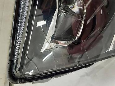 mal 037: DESNI FAR ZA ŠKODA OCTAVIA - 5E1 941 016 D | Desni far za Skoda — 2