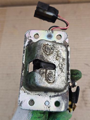 Замки: Замок багажника Nissan 1990 г., Б/у, Оригинал, Германия — 8