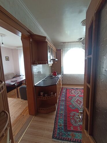 Günlük kirayə evlər: 195 kv. m, 3 otaqlı, Kanalizasiya, Kombi, Kommunal xətlər qoşulmayıb — 10