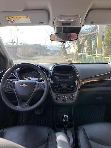 Chevrolet: Chevrolet Spark: 2018 г., 1 л, Вариатор, Бензин, Хэтчбэк — 10