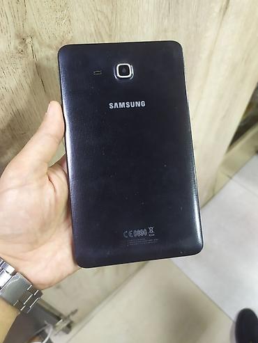 Samsung: Tam islekdi nomrede gedir,qutusu adaptoru yoxdu.Qiymet sondu real — 7