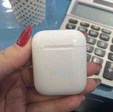 huawei qulaqcıq: Apple AirPods 2 Ideal veziyyetde, kaburadadir ciziqsiz seliqeli