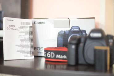 фотоаппарат моментальной печати instax mini 11: Цифровая зеркальная б/у камера Canon EOS 6D Mark II, предназначенная