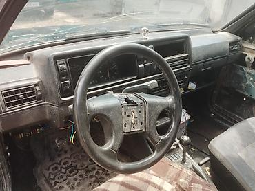 голльф 2: Volkswagen Golf: 1990 г., 1.8 л, Механика, Хэтчбэк — 5