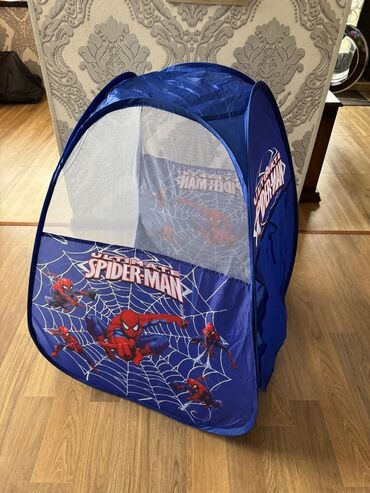 mekteb paltarı: Uşaq üçün “Ultimate Spider-Man” pop-up oyun çadırı / səbət, özü