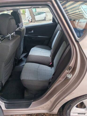 Kia: Kia Ceed: 1.6 l. | 2010 έ. Χάτσμπακ — 5