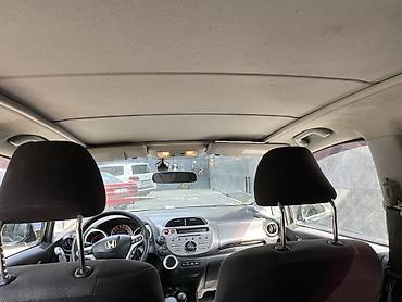 фит 700: Honda Fit: 2009 г., Механика, Бензин, Хэтчбэк — 6