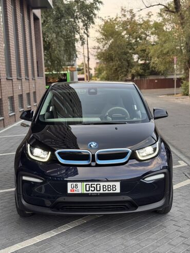 авто тесла: Электромобиль BMW i3 черного синего цвета, предназначенный для