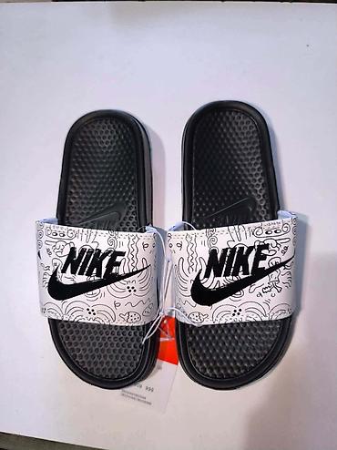 Sandale i papuče: Nike papuče – više modela - Model: Nike Benassi stil, sa širokim — 3