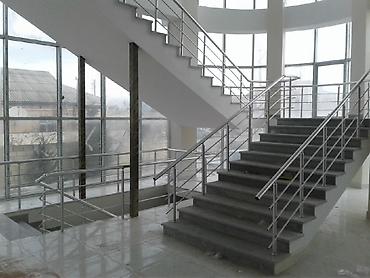 kazirok naves: Yeni Pilləkən məhəccəri, Paslanmaz polad — 6