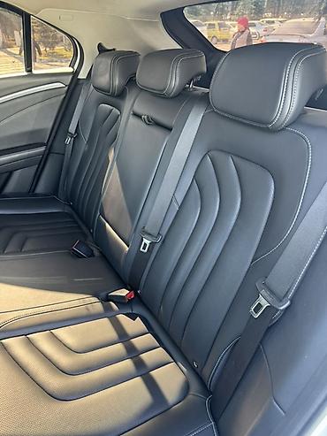 JMEV: JMEV : 2022 г., 3 л, Автомат, Электромобиль, Кроссовер — 9