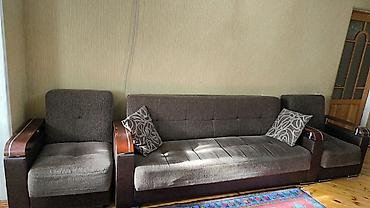 Divan dəsti – 250 AZN Ünvan: Razin //9119b//glr Tərkib: 3 nəfərlik
