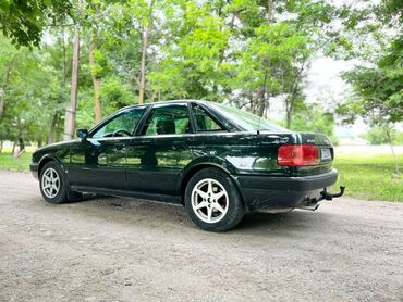 старушка ауди: Audi 80: 1992 г., 2.6 л, Механика, Бензин, Седан