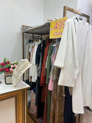 Стеллажи: Продаю кранштейны и зеркало с подсветкой в хорошем состоянии — 8