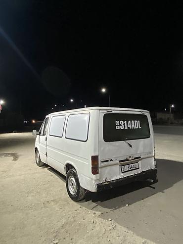 sprinter 2 2: Ford Transit: 1992 г., 2 л, Дизель, Фургон — 6