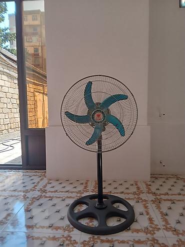 Ventilyatorlar: Ventilyator Yeni, Döşəməüstü, Pərli, Kredit yoxdur, Ünvandan götürmə — 3