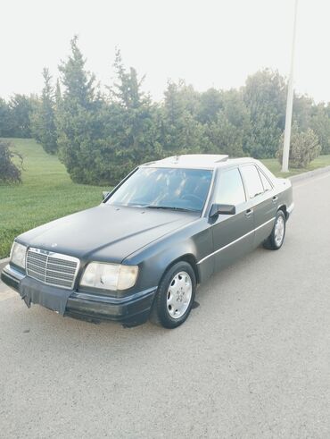 mercedes 190 motor: Mercedes-Benz E 200: 2 l | 1994 il Sedan