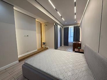 Продажа квартир: 3 комнаты, 131 м² — 8