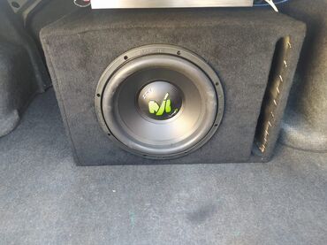 GPS naviqatorlar: Avtomobil üçün tam audio sistemi Komplekt: - Subwoofer: Machete