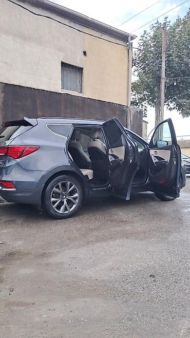 Hyundai: Hyundai Santa Fe: 2 l | 2016 il Krossover — 10