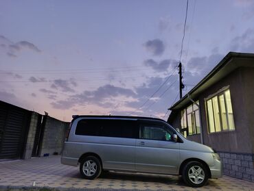 кулиса спейс стар: Honda Stepwgn: 2003 г., 2 л, Автомат, Бензин, Минивэн