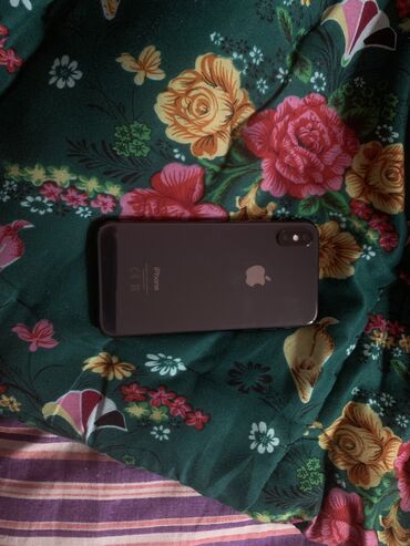 запчасти на айфон 5s: IPhone X, Б/у, 64 ГБ, Черный, Чехол, 68 %