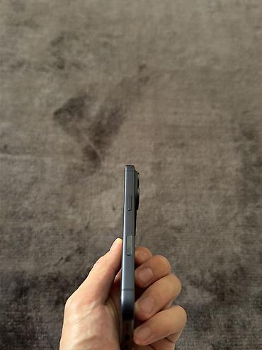 Уюлдук телефондор жана аксессуарлар: IPhone 17 Pro, Колдонулган, 512 ГБ, Көк, Коргоочу айнек, 100 % — 3
