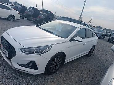 Hyundai Sonata: 2021 г., 2 л, Автомат, Газ, Седан — 4