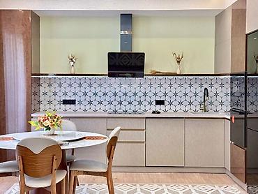royal: 3 комнаты, 80 м², Советская/Скрябина Элитка, 15 этаж, Дизайнерский ремонт — 9